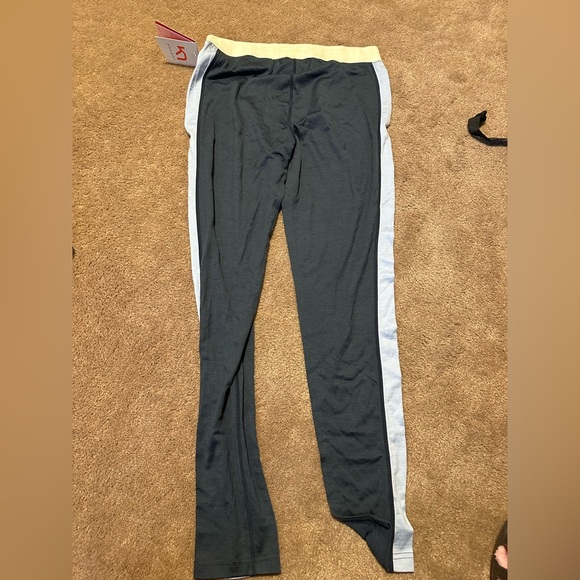 KARI TRAA merino wool baselayer - Picture 1 of 6